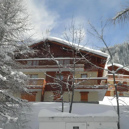 Apartment Cosy 2 P+cabine Pour 6, Proche Pistes Et Commerces, Vue Parc Vanoise - Fr-1-561-48 *